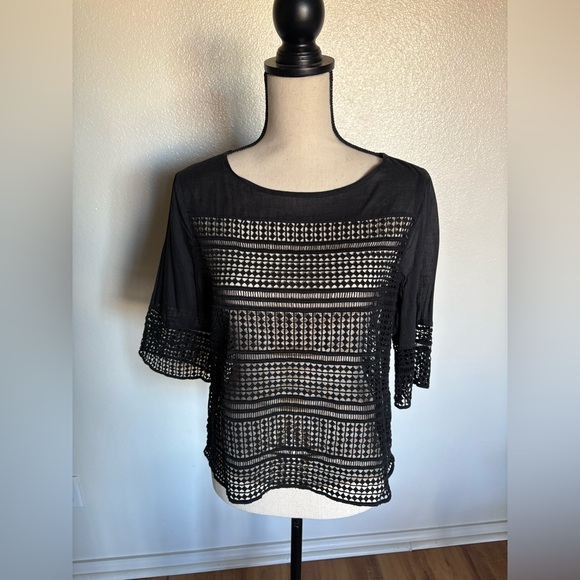 Banana Republic Tops - Modern Black Geometric Shape Lace Top